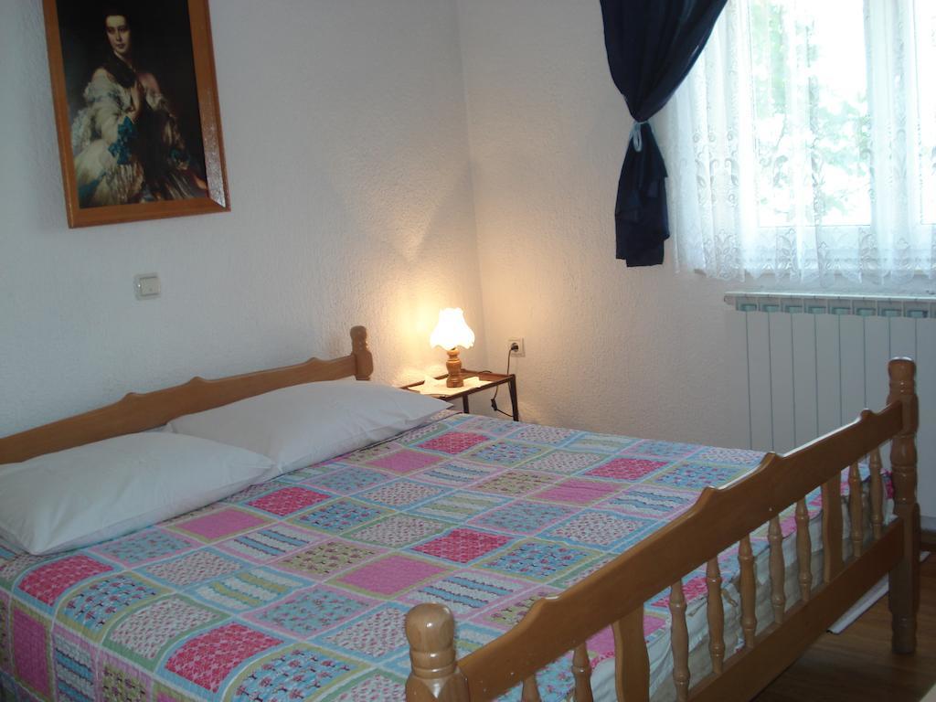 Apartment Blaza Senj  Rom bilde